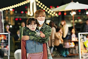 「大橋和也（なにわ男子）がバックハグ、映画『君がトクベツ』場面写真が解禁」