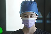 「「Dr.アシュラ」“朱羅”松本若菜が救った“患者X”忍成修吾に衝撃展開 「朱羅と娘の仇を討ったお父さんの対比がエグい」」1枚目/1