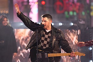 「ニック・ジョナス、KISSの伝記映画でポール・スタンレーを演じると報道」