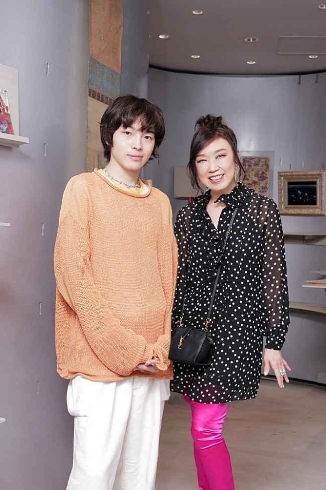 「＜インタビュー＞imase×松任谷由実、両者が歩み寄って制作したコラボ楽曲「文通」とは」1枚目/2