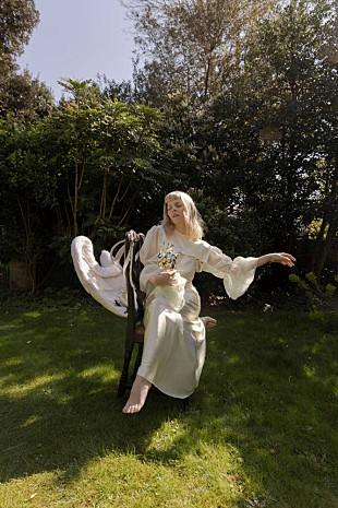 「オーロラ、アニメ『怪獣8号』第2期のOPテーマ「You Can’t Run From Yourself」を書き下ろし」