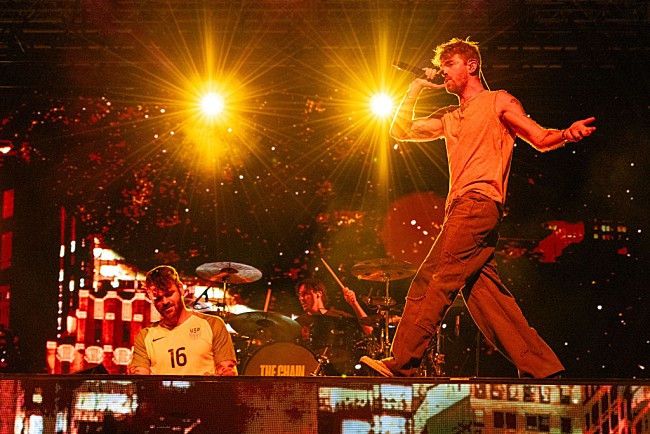 「ザ・チェインスモーカーズ、チャーリーxcx「party 4 u」のリミックス公開」1枚目/1