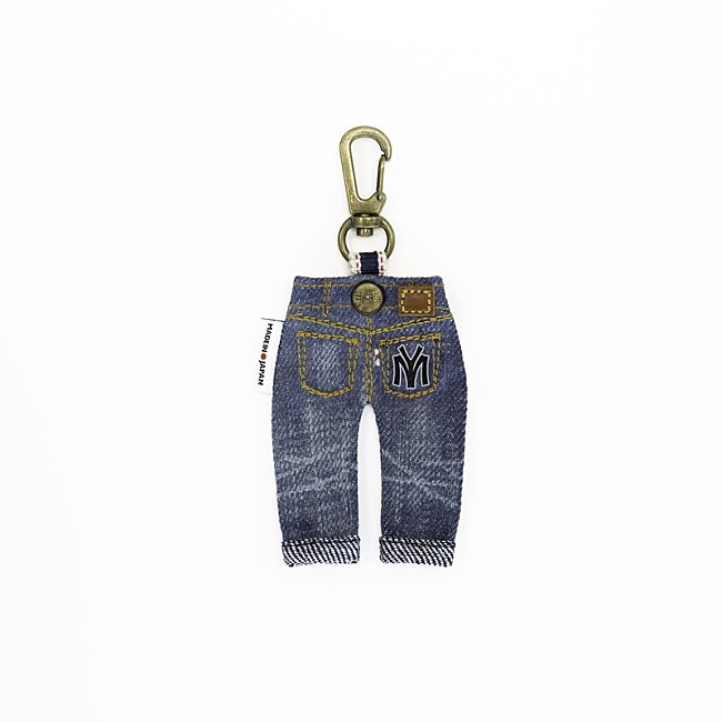 「山崎まさよし オールタイムベストアルバム『山崎見聞録 ～30th Anniversary All Time Best～』
完全生産限定盤グッズ：山崎まさよし別注「ミニジーンズキーホルダー」」4枚目/4