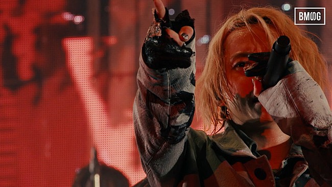 「SKY-HI、MAZZELが誕生したオーディションのテーマソング「MISSION」ライブ映像を公開」1枚目/2