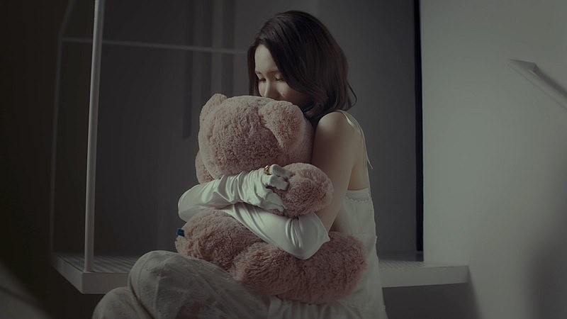 「『IS:SUE /「コエprod.☆Taku Takahashi (m-flo)」Track Video』」4枚目/13