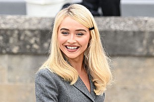 「サブリナ・カーペンター、『イーメイルズ・アイ・キャント・センド』3周年を祝う「たくさんの特別な瞬間への入り口」」