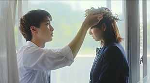 「汐れいら、アニメ『薫る花は凛と咲く』EDテーマ「ハレの日に」MV公開」