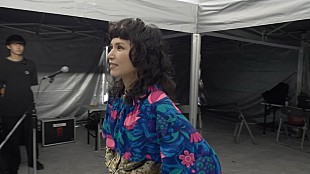 「Superfly、カバーAL『Amazing』発売記念フリーライブの映像公開」