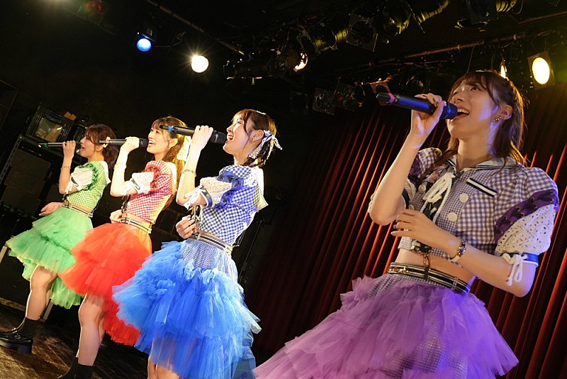 TEAM SHACHI、グループ解散前の「ラストライブハウスシリーズ」開幕　新曲「翔け抜けてスターマイン」を初披露