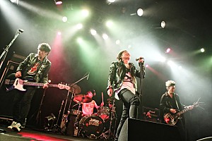 ライブレポート＞JUN SKY WALKER(S)、変わらぬグルーヴと進化する
