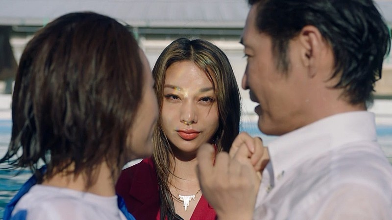 「「奪い愛、真夏」“真夏”松本まりかの水中キスシ－ンに震撼 「悲鳴を上げてしまった」「ホラ－より怖い」」1枚目/1