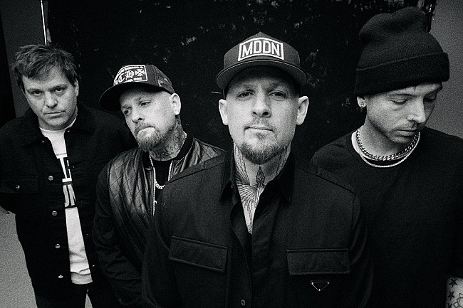 「グッド・シャーロット、7年ぶりの新アルバム『Motel Du Cap』リリース　国内盤CDも9月10日に発売」1枚目/2