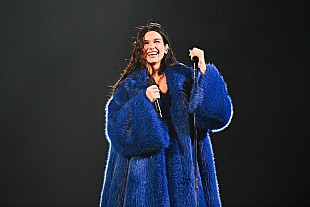 「デュア・リパ、「Levitating」MV再生数が10億回突破」