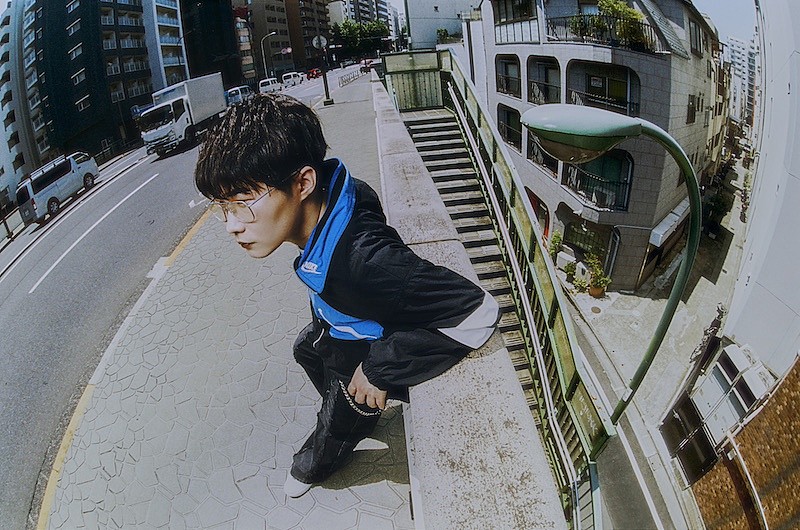 「Nolzy、新曲「オケオーール！」本人ディレクションによるビジュアライザー公開」1枚目/2