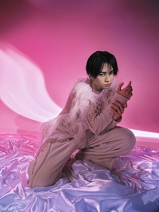 「中島健人、「“アイドル”以上の存在へ進化する」2ndシングル『IDOLIC』リリース決定」