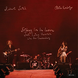 「オリヴィア・ロドリゴ、グラストでのロバート・スミスとの共演パフォーマンス配信　収益は国境なき医師団に寄付」