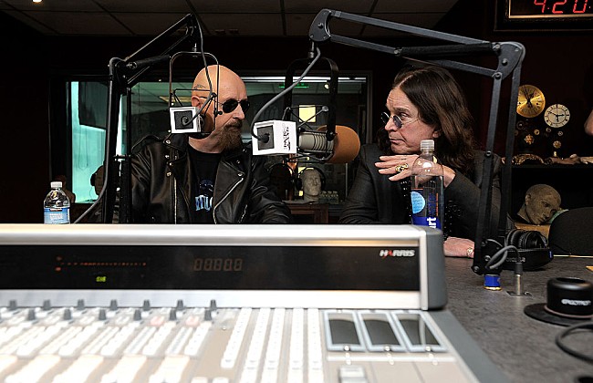 「ジューダス・プリースト、故オジー・オズボーンが亡くなる前に「War Pigs」を一緒にレコーディングしたと明かす」1枚目/1