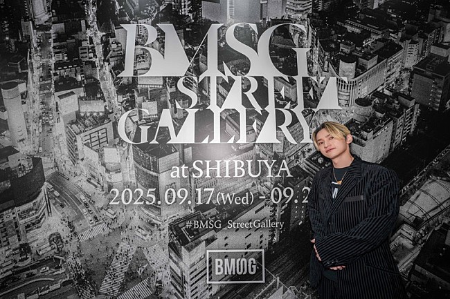 「SKY-HI、“企画というよりは遊び場”「BMSG STREET GALLERY」をサプライズ訪問」1枚目/22