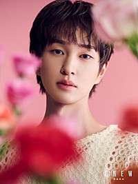 ONEW、ソロ作『SAKU』コンセプトフォト全揃い 10月には武道館3日間