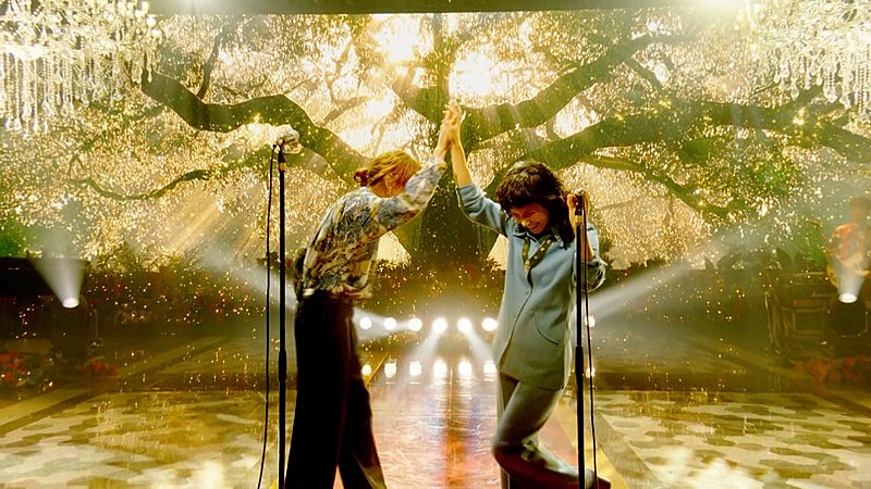 Superfly×渋谷龍太がコラボ歌唱、『FNS歌謡祭』でのSUPER BEAVER「人として」映像公開