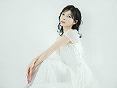 「岡田奈々、ニューAL『Unformel』収録内容＆花をテーマにしたアートワークも公開」1枚目/4