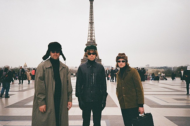 「オールモスト・マンデー、B級スパイ映画風な「lost」MV公開」1枚目/2