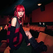 「a子、新曲「モナリザ」配信リリース　アートワークはロンドンの映画館で撮影」1枚目/2