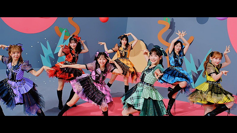 「『【MV】FRUITS ZIPPER『はちゃめちゃわちゃライフ！』』」5枚目/9