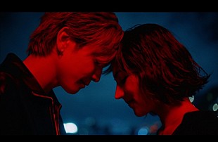 「岩田剛典、ソロとして初のドラマ曲「Reaching for Your Light」先行配信＆“一途な想い”描いたMV公開」