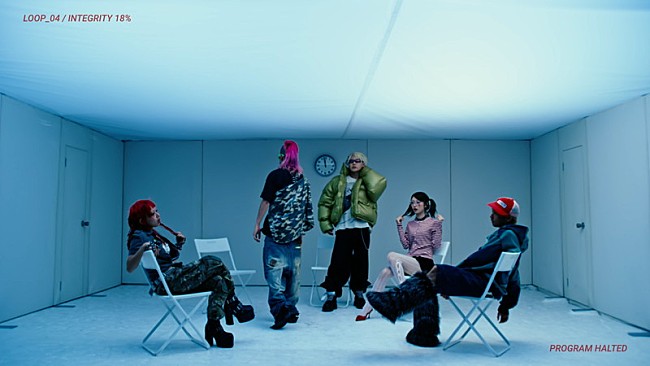 「『秋山黄色『Quest』Music Video』」4枚目/8