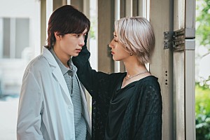 NAOYA（MAZZEL）×冨田侑暉（龍宮城）W主演『セラピーゲーム』が舞台化