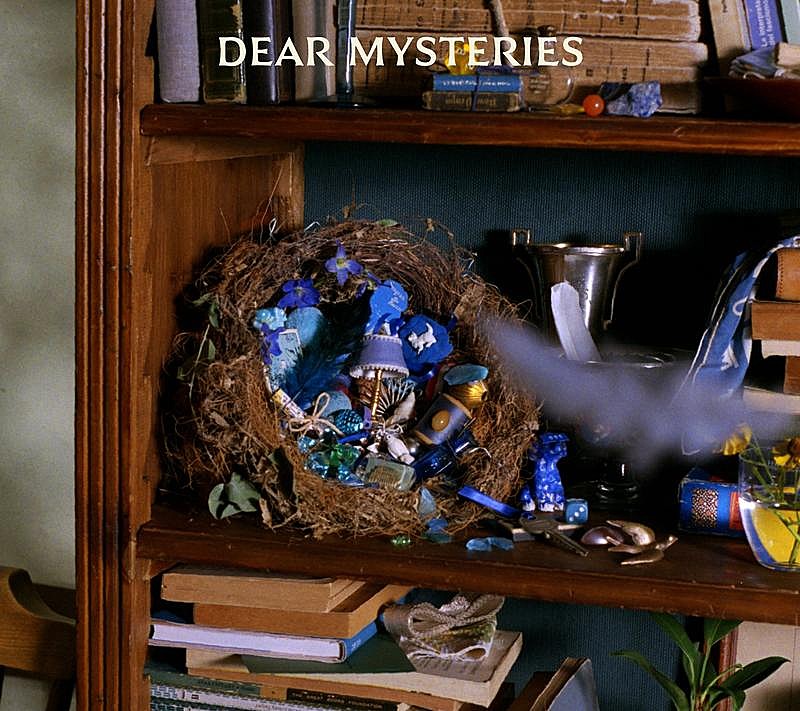 TOMOO、ニューAL『DEAR MYSTERIES』店舗別特典の絵柄解禁 | Daily News