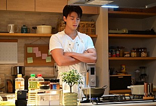 「「じゃあつく」“ミナト”青木柚の衝撃発言に「扱いが難しい」の声 「“勝男”竹内涼真が便器に挟まれる姿がシュ－ル過ぎて爆笑」」