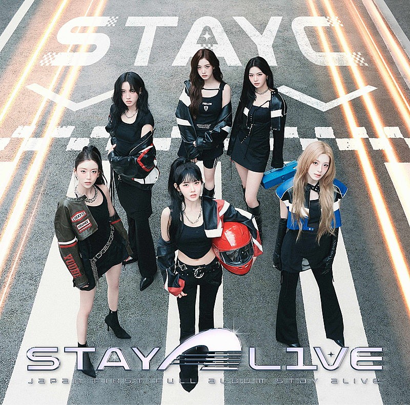 STAYC、日本1stアルバム『STAY ALIVE』ジャケット＆詳細を公開 | Daily