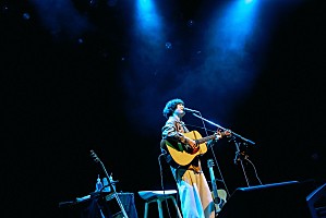 石崎ひゅーい、全国ツアー初日にニューアルバム発売を発表 | Daily