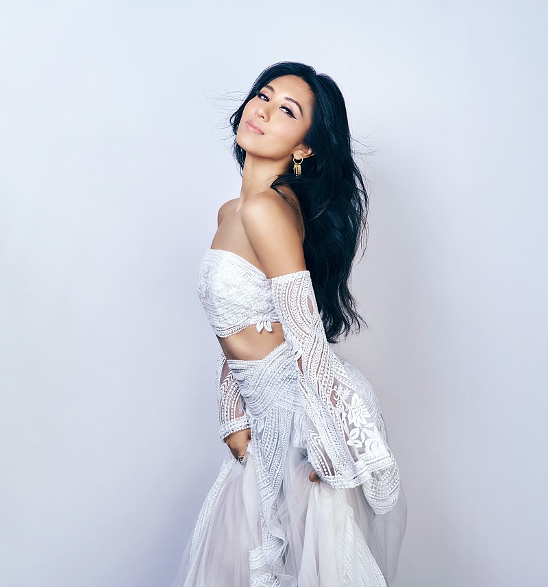 シェネル、新曲「そのままでいいよ」のリリースを発表　ビルボードライブ・ツアーで初披露