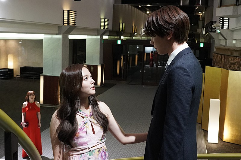 「「娘の命」“沙織”新川優愛は最強過ぎるモンスタ- 「レイコは勝てるのか」「優奈の夫とはどういう関係?」」1枚目/1