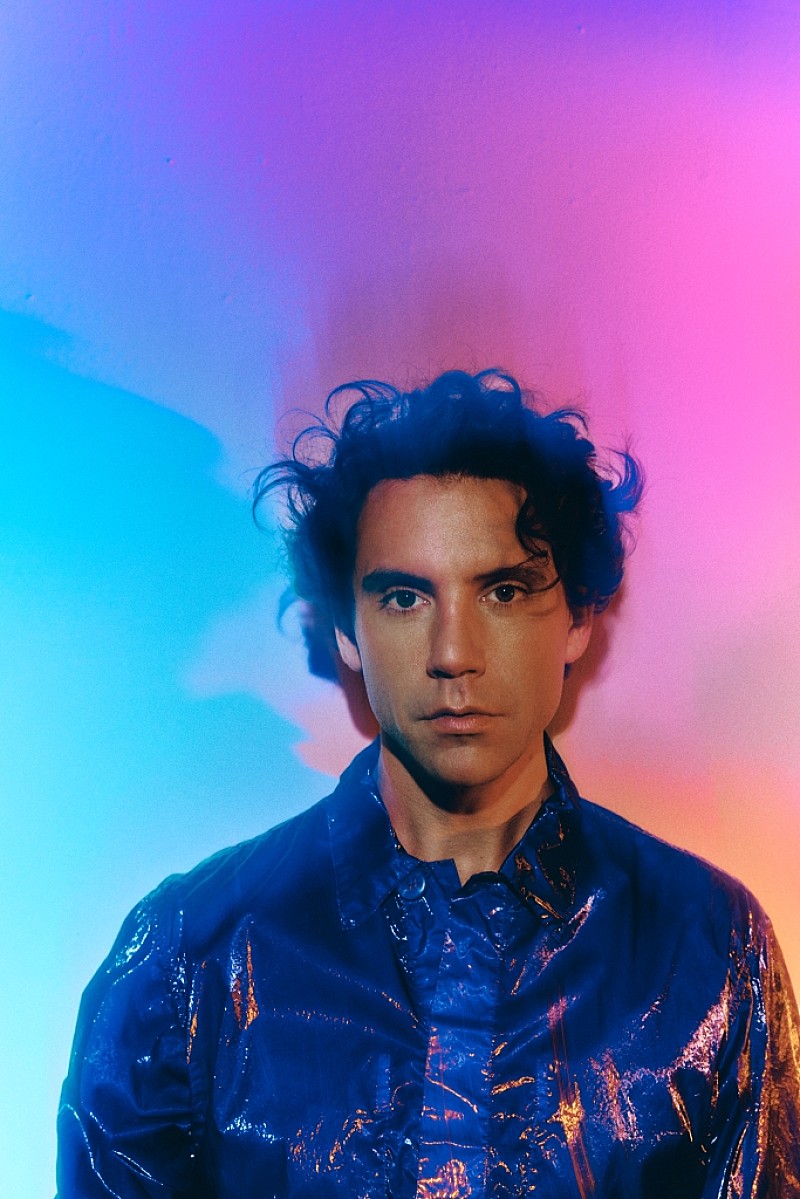 MIKA、愛犬にインスパイアされた新曲「Immortal Love」公開