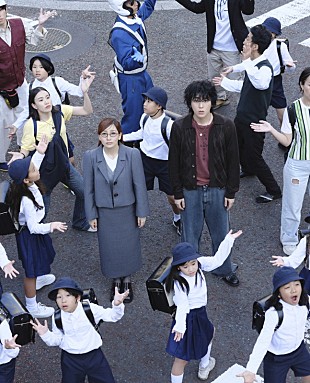 「ZICO×幾田りら、コラボ曲「DUET」コンセプト写真公開」