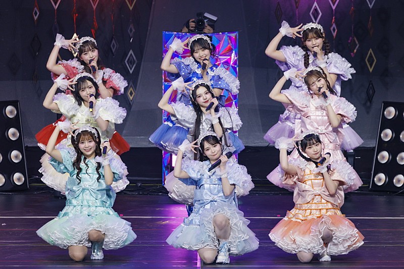 「MORE STAR」2枚目/8