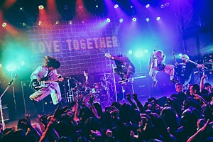 MUCC、摩天楼オペラを迎えた【TOUR 2025「Love Together」】初日の公式