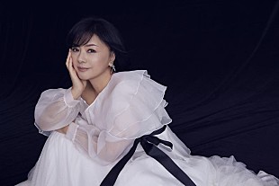 「薬師丸ひろ子、2024年全国ホールツアーの模様をBD・DVD・CDリリース決定」