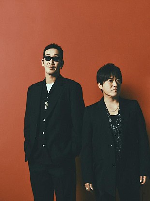 「コブクロ、過去ライブのベストパフォーマンスで構成された映像作品『GOLDEN LIVE BEST』リリース決定」