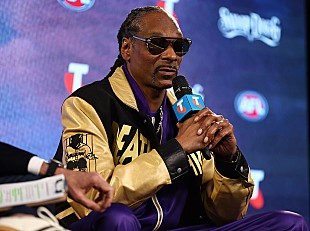 「スヌープ・ドッグ、NBA中継でアナリスト・デビューへ「夢が叶った」」