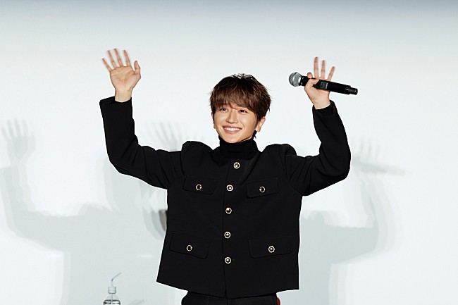 「Nissy、45万人が熱狂した2度目の6大ドームツアーを映画化　初日舞台挨拶のオフィシャルレポート到着」1枚目/5