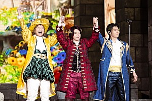 ライブレポート＞Mrs. GREEN APPLE 巨大なバベルの塔と圧倒的な演奏に