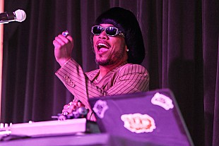 「アンダーソン・パーク、初監督作『K-POPS!』予告解禁　ディプロ／SEVENTEENのVERNON／ジェイデン・スミスら豪華カメオ」