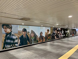 「STARGLOW、デビューSG『Star Wish』特大ビジュアルが全国5都市に登場」