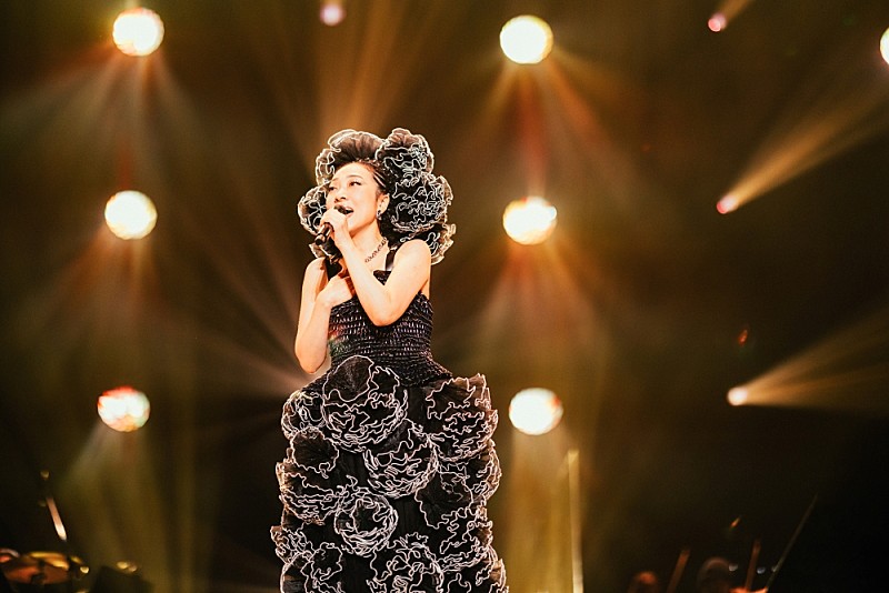 「＜ライブレポート＞「東北から“光の行進”を始めよう！」MISIAが紡ぐ希望の物語――【MISIA 星空のライヴXⅢ GRAND HORIZON】開幕」1枚目/7