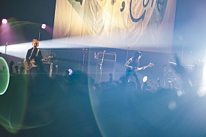 ライブレポート＞リーガルリリー×羊文学、盟友同士の“核”が共鳴した対